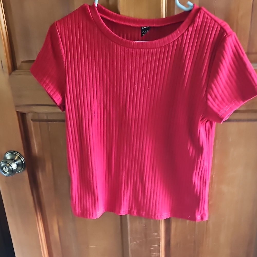 Red Ribbed Women's Top